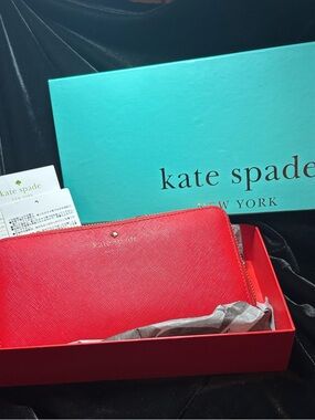 Beautiful Kate Spade Julia Street Cherry Liqueur Lacey Wallet -NIB w/ Tags!!